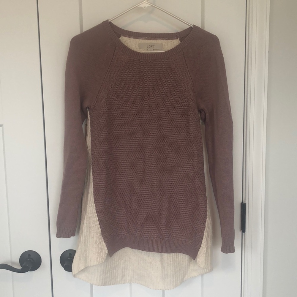 Two tone soft Loft sweater in mauve and cream.